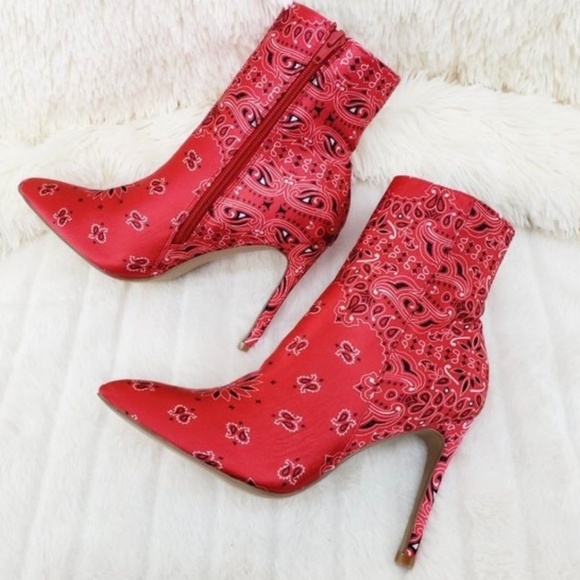 * Mata Red Bandana 4" High Ankle Bootie - Picture 6 of 6